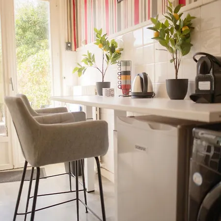 , Jardin 250m2 Et Cosy De 60 M2 Au Centre *